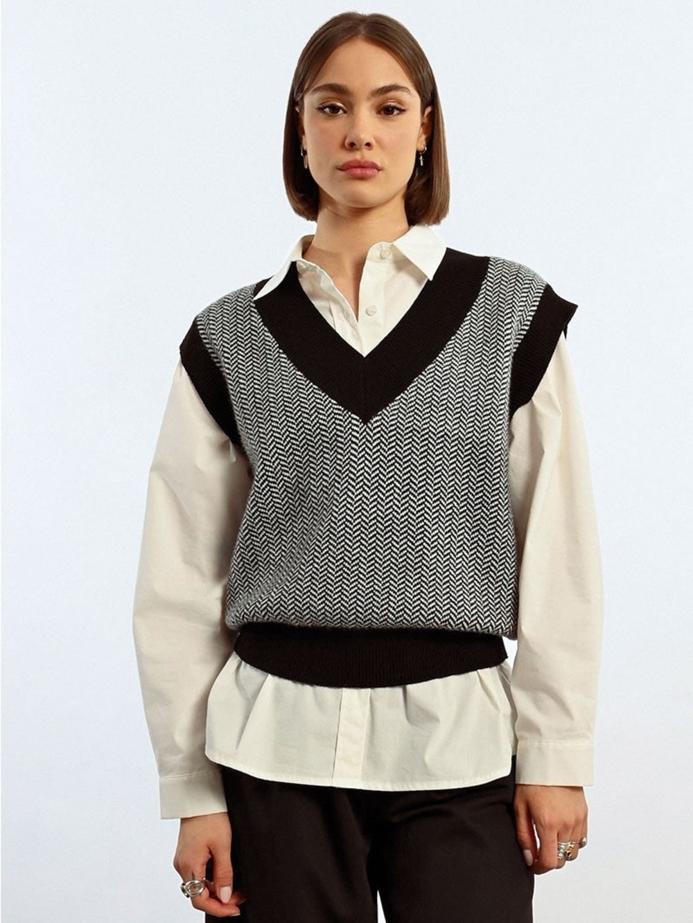 LILI SIDONIO Black White Chevron Preppy Office Oversized Knit Sweater Vest Small
